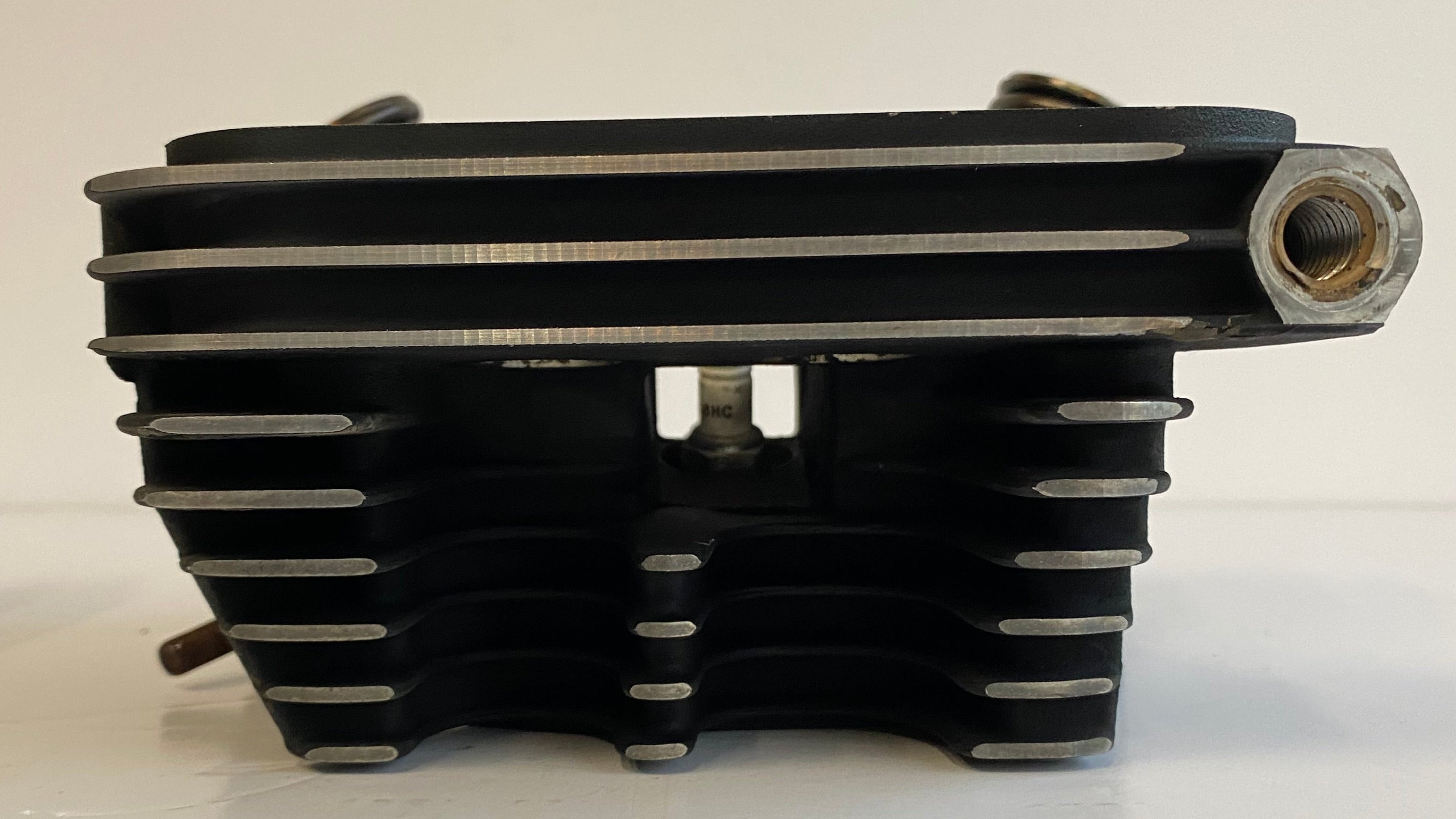 Jeu de culasses Sportster 1200 S 4 bougies Harley Davidson REF OEM 16630-98 & 16633-98