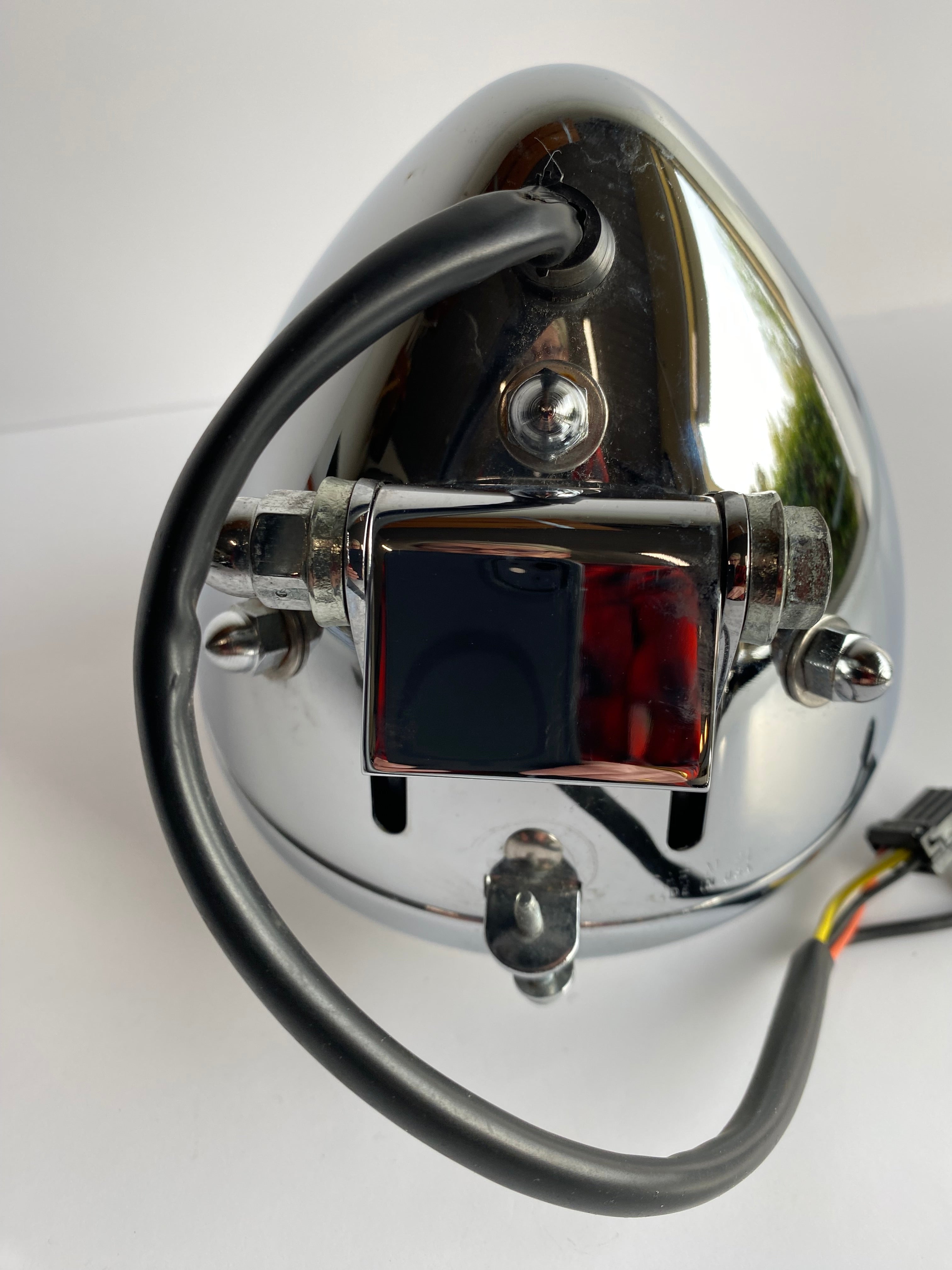 Headlight Softail Deuce 5 3/4 Harley Davidson REF OEM 68258-00B