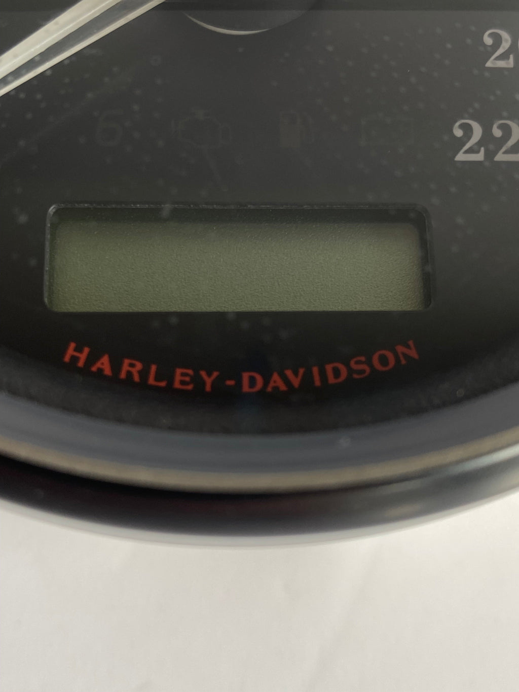Compteur 4 pouces Touring  Harley Davidson REF OEM 67430-04