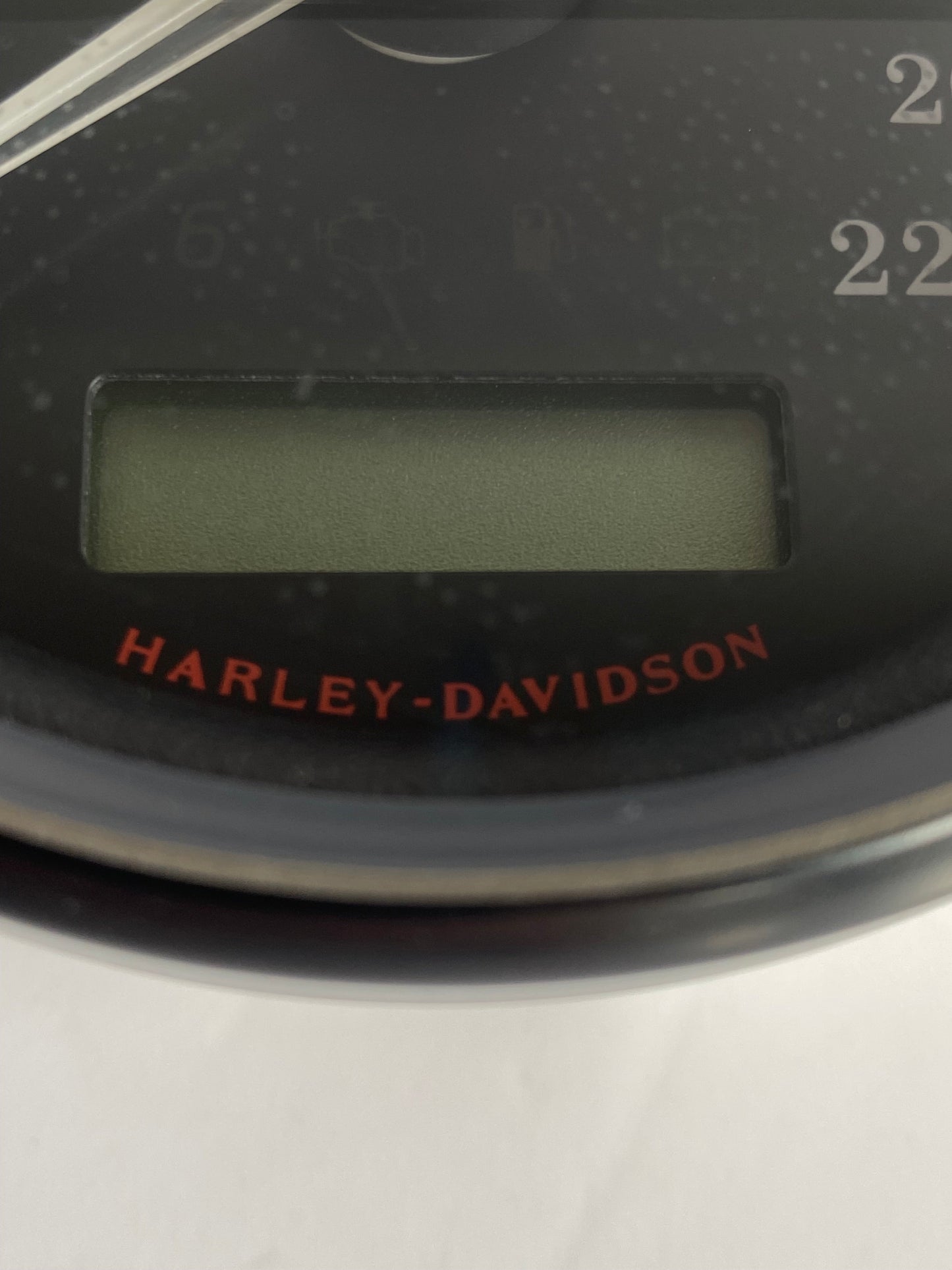 Compteur 4 pouces Touring  Harley Davidson REF OEM 67430-04