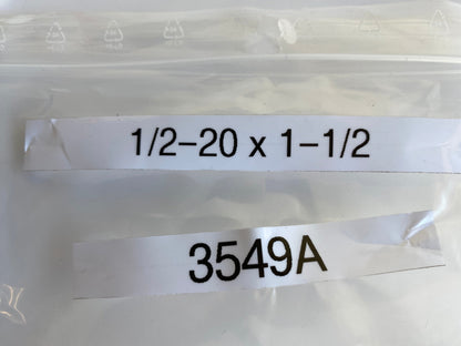 Vis hexagonal 1/2-20 x 1-1/2 support cales pieds passager Harley Davidson REF OEM 3549A