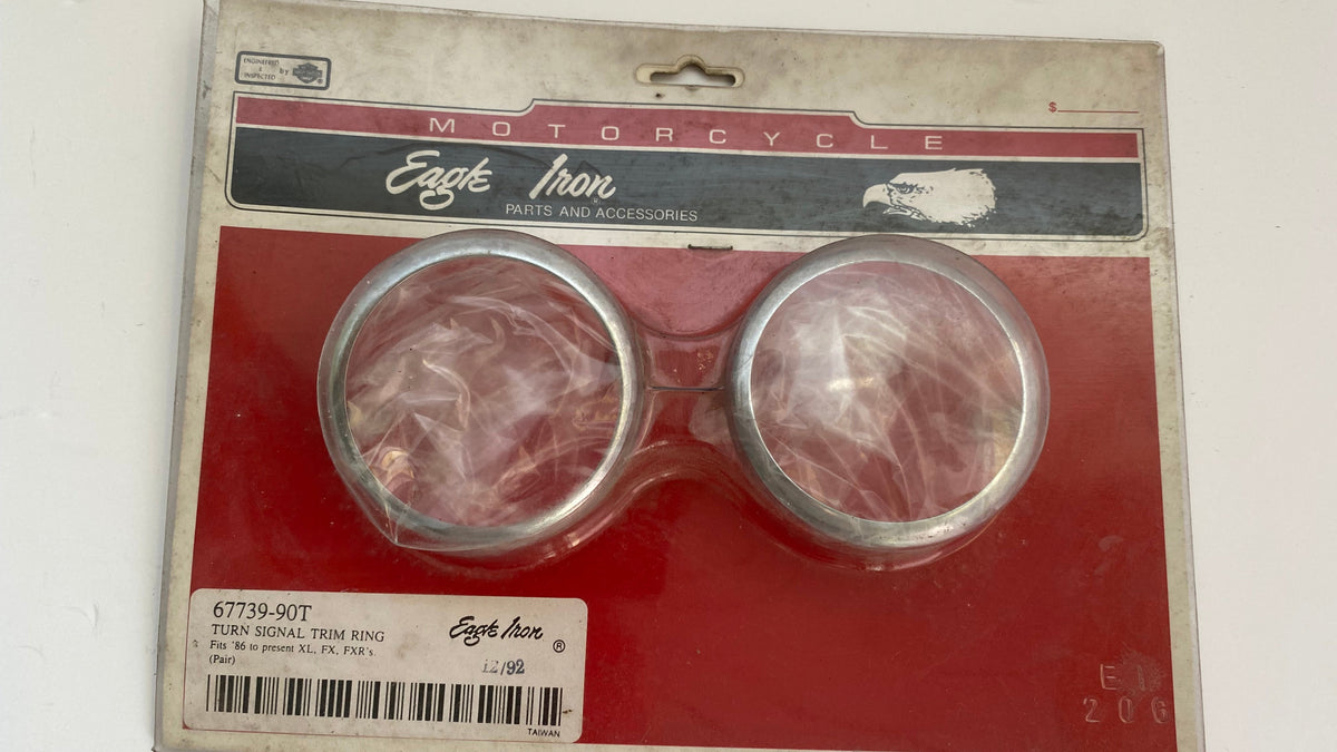 Jeu de 2 cerclages de clignotants Harley Davidson REF 67739-90T