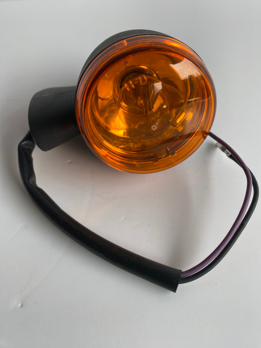 Harley Davidson Mattschwarzer hinterer Blinker OEM-Referenz: 68984-01