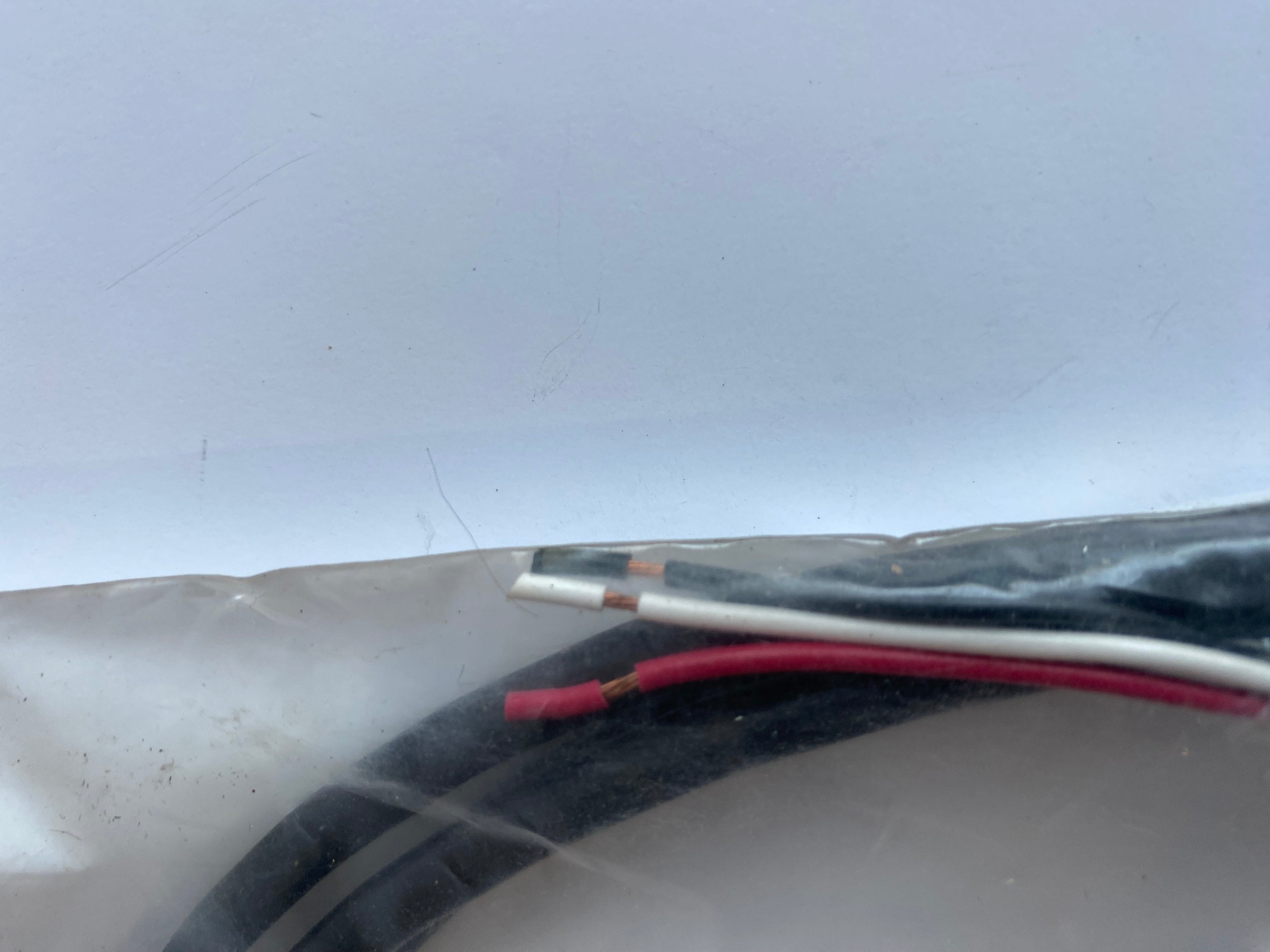 Faisceau pour compteur électronique Harley Davidson REF OEM 68820-98