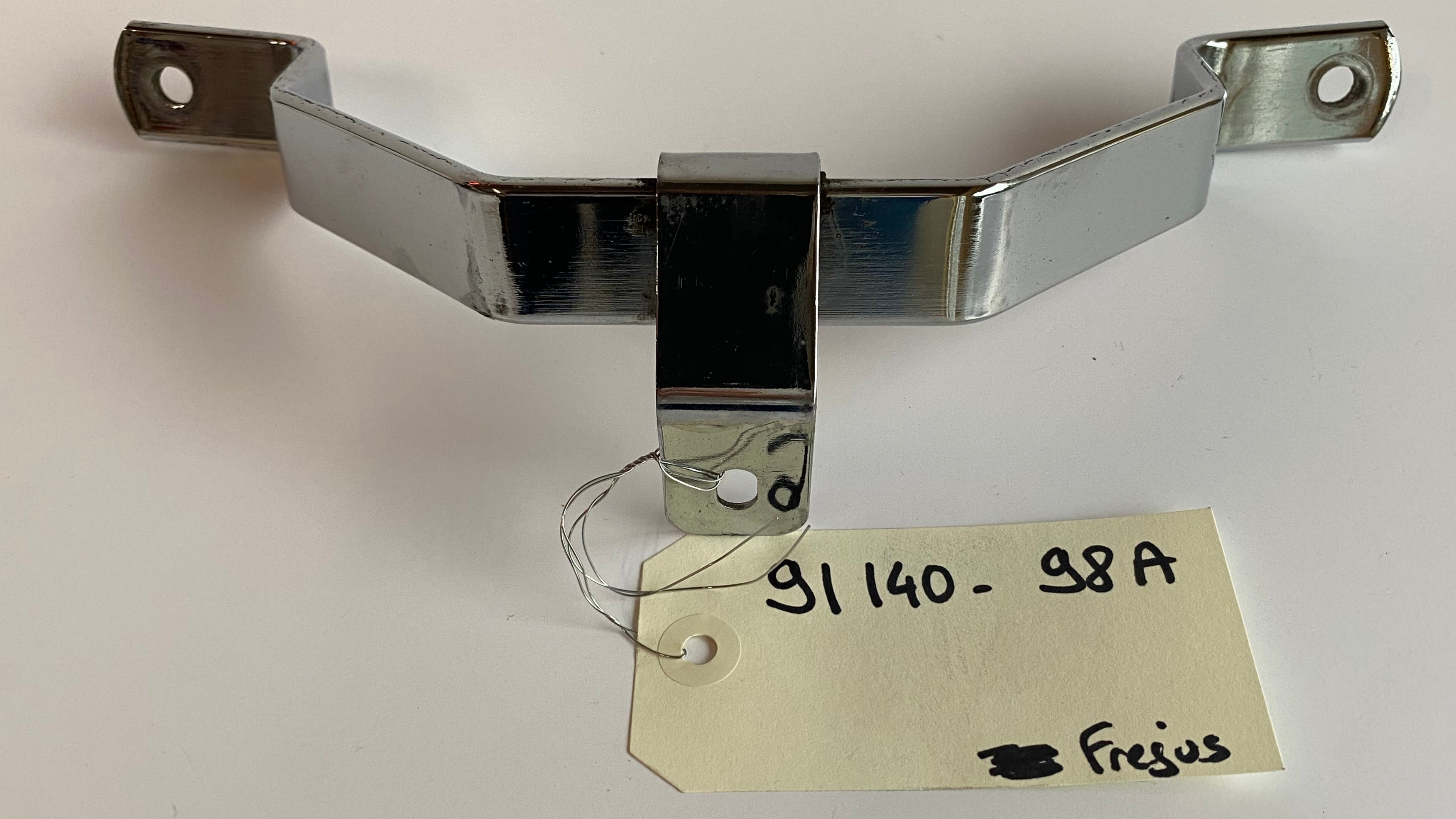 Harley Davidson Touring Rear Fender/Exhaust Bracket REF OEM 91140-98A