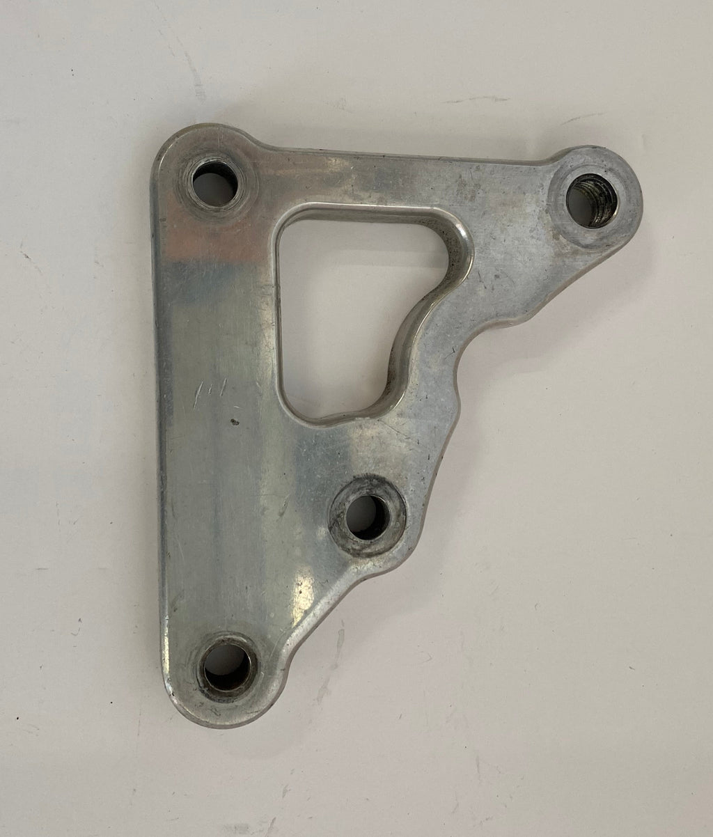 Support adaptateur étrier de frein avant gauche Harley Davidson
