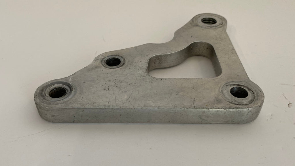 Support adaptateur étrier de frein avant gauche Harley Davidson