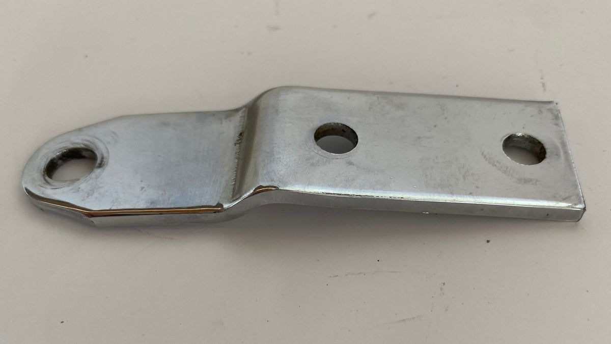 Patte de fixation arrière de selle Harley Davidson REF OEM 51652-83B