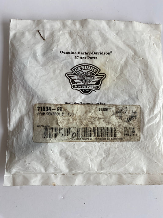 Bouton contrôle de volume HP arrières Harley Davidson REF OEM 71834-98