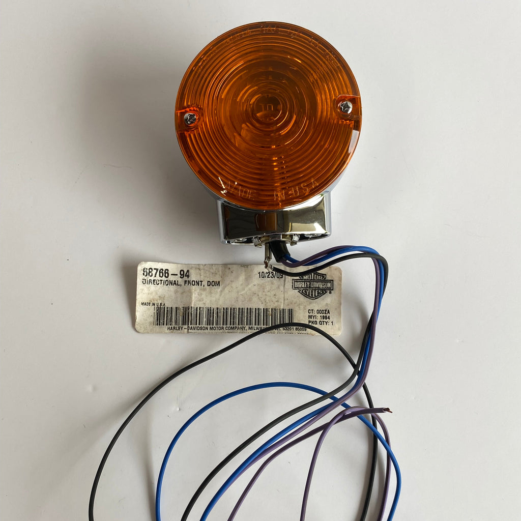 Harley Davidson Front Turn Signal OEM REF: 68766-94
