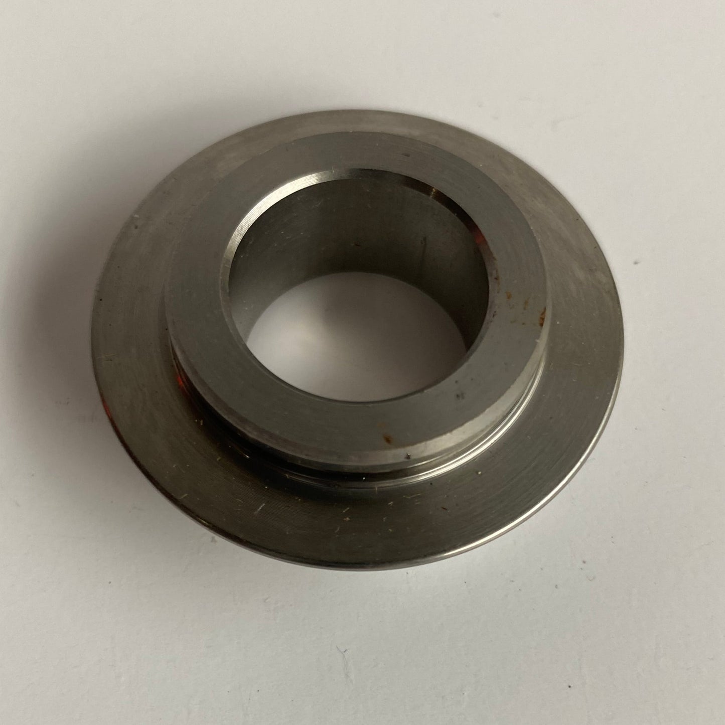 Entretoise roue avant droite Softail Harley Davidson REF OEM 43614-00