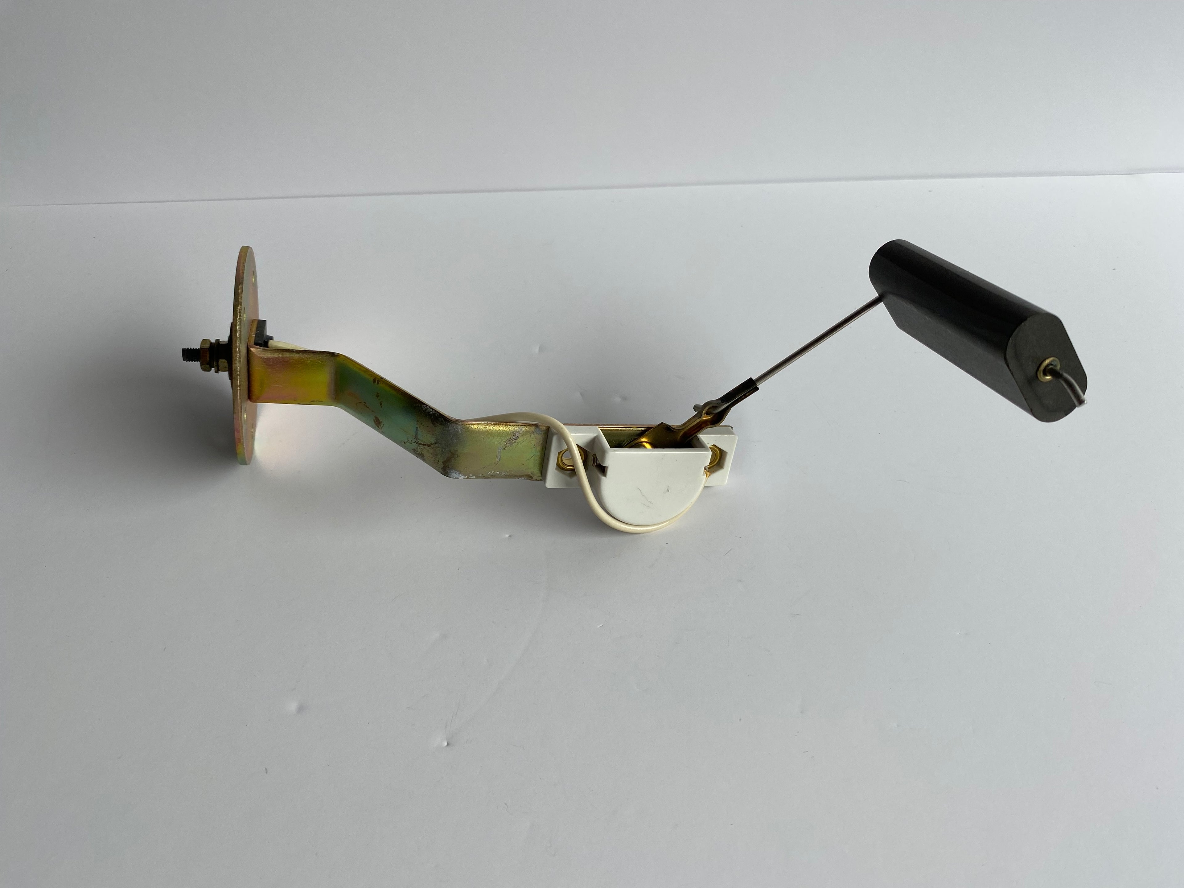Sonde de jauge à carburant Harley Davidson REF OEM : 75034-82