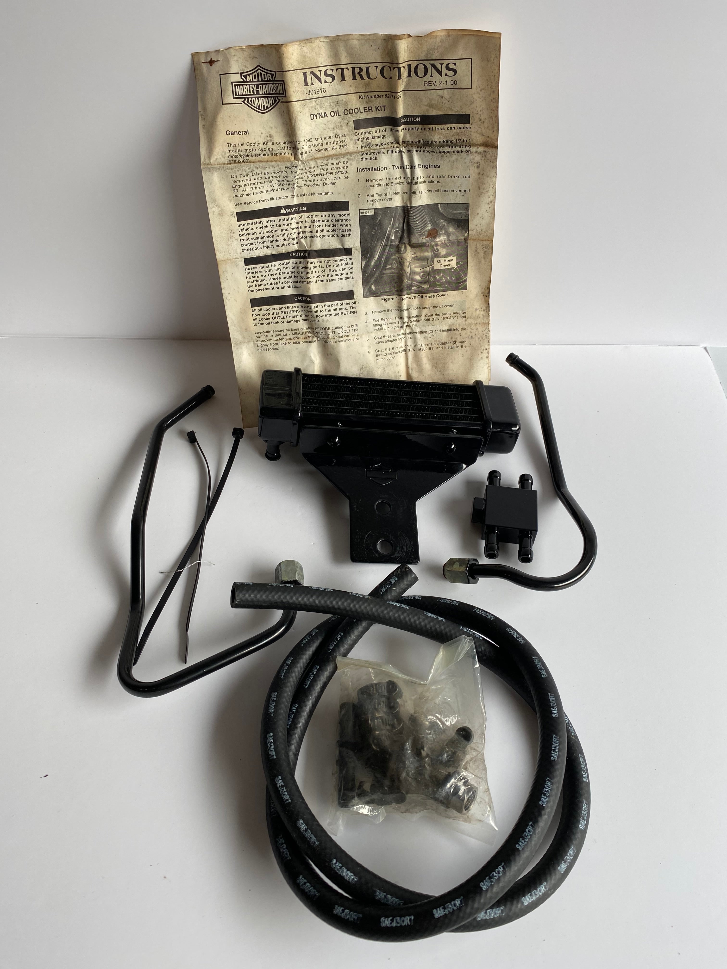 Kit radiateur d'huile Dyna Harley Davidson REF OEM : 62871-99