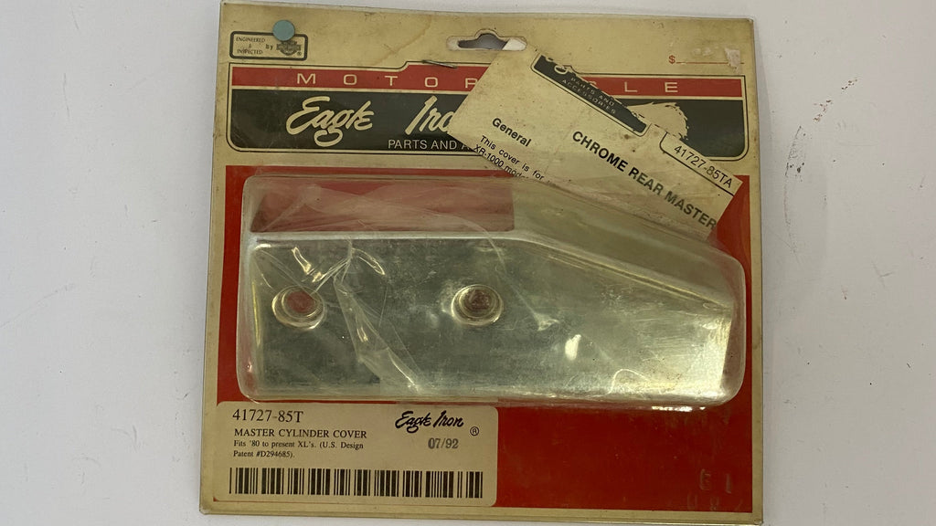 Cache maitre cylindre arrière chromé Sportster Harley Davidson REF 41727-85T