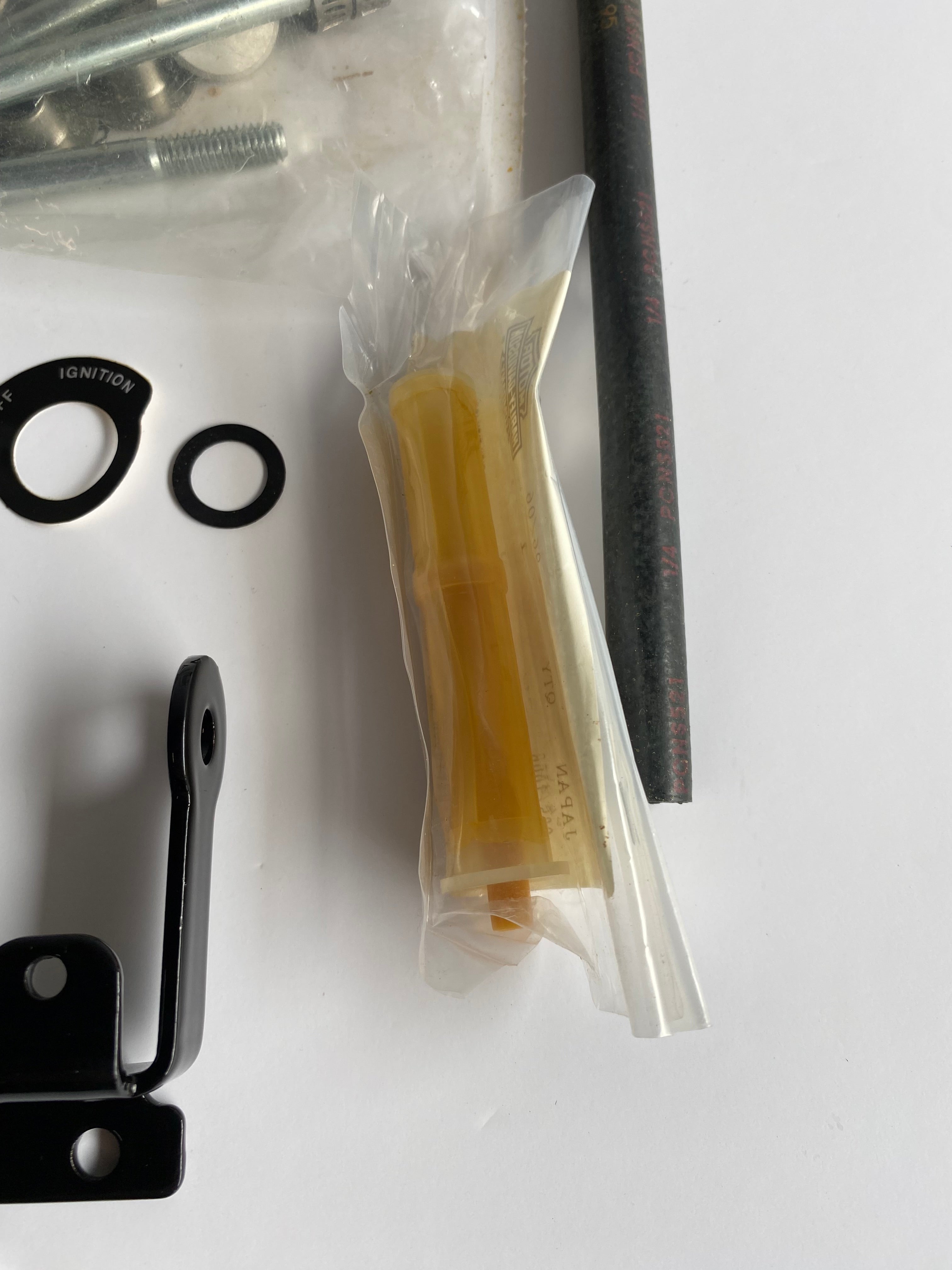 Kit d'installation réservoir Sportster Harley Davidson REF OEM : 61958-94A