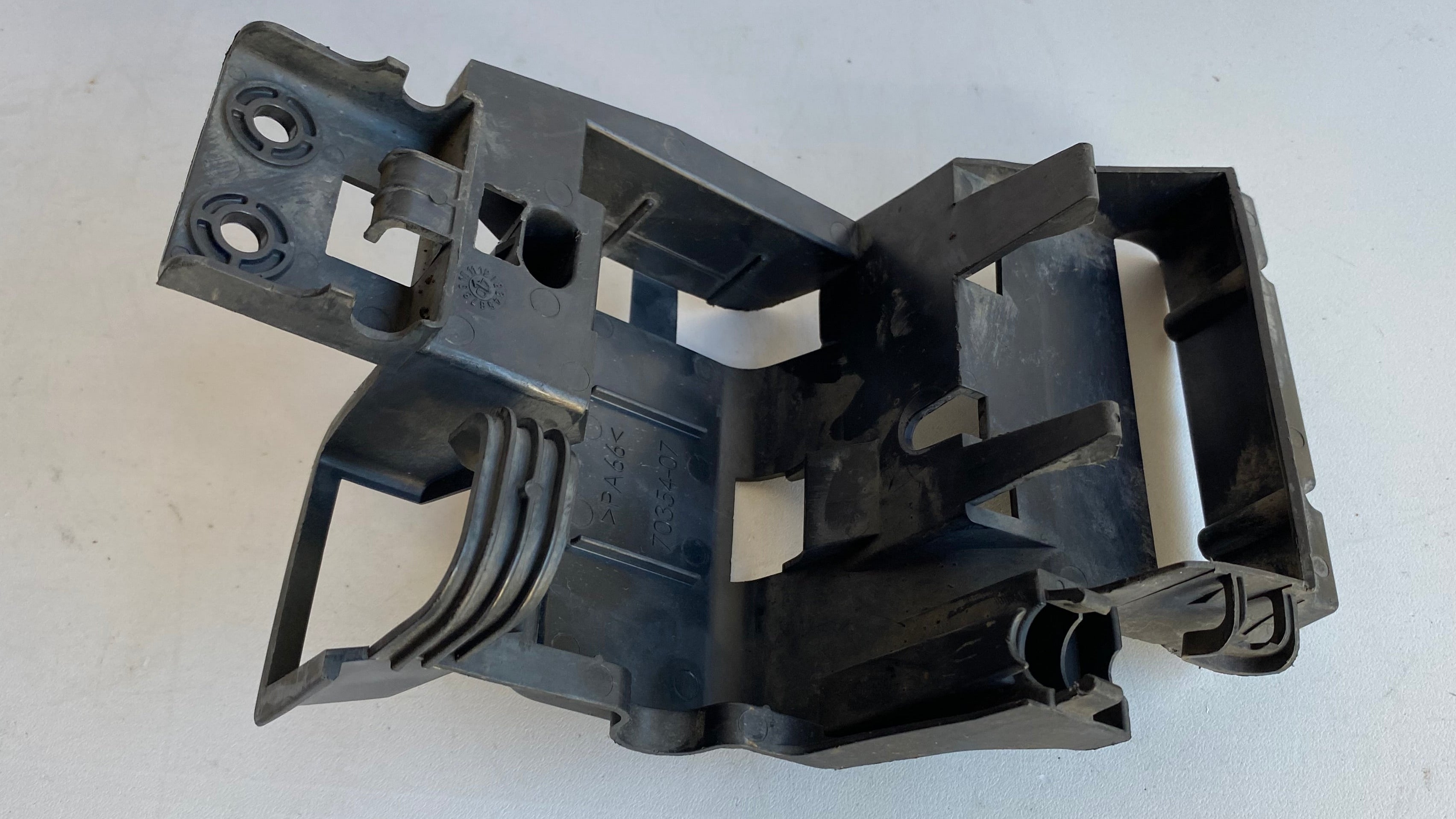 Harley Davidson Softail Electronic Box Bracket REF OEM 70354-07