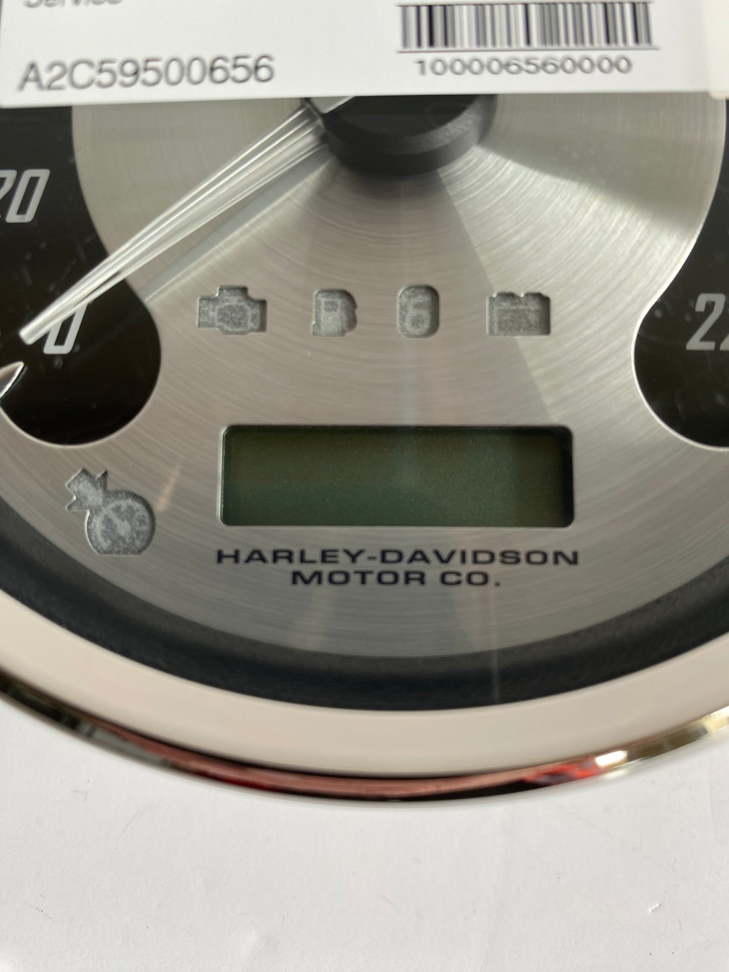 Compteur de vitesses à cadran aluminium Harley Davidson REF OEM : 67318-05A