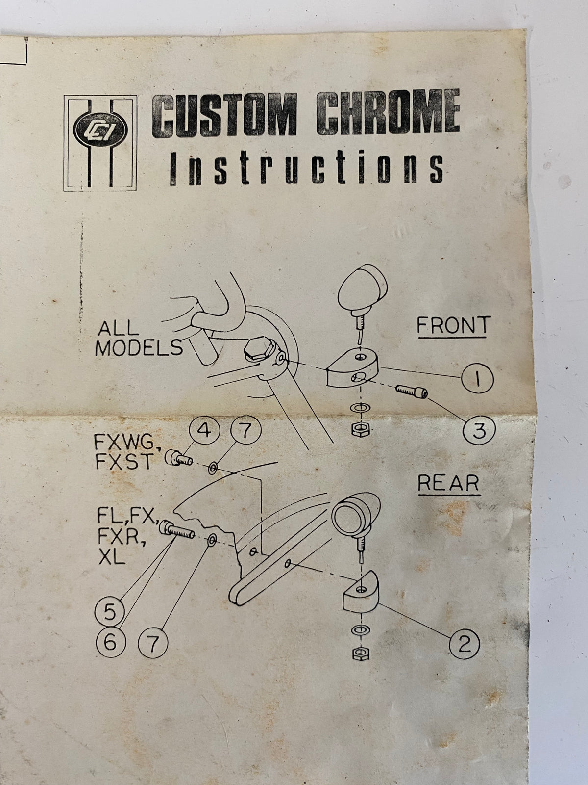 Jeu de supports de clignotants Bullet Harley Davidson REF CCI 27-995