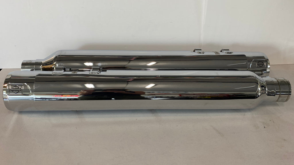 Jeu de silencieux origine CVO Touring M8 Harley Davidson REF OEM 64900731A & 64900732