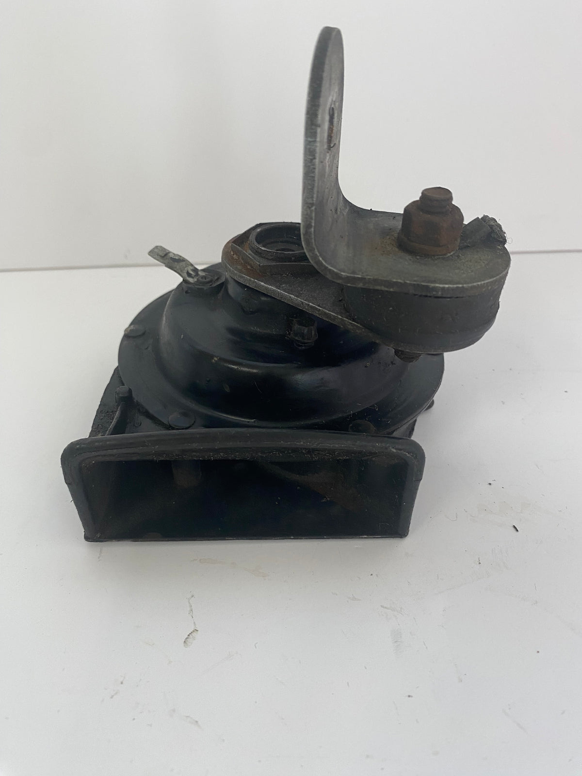 Klaxon Delco-Remy USA Shovelhead Harley Davidson REF OEM 69000-76A