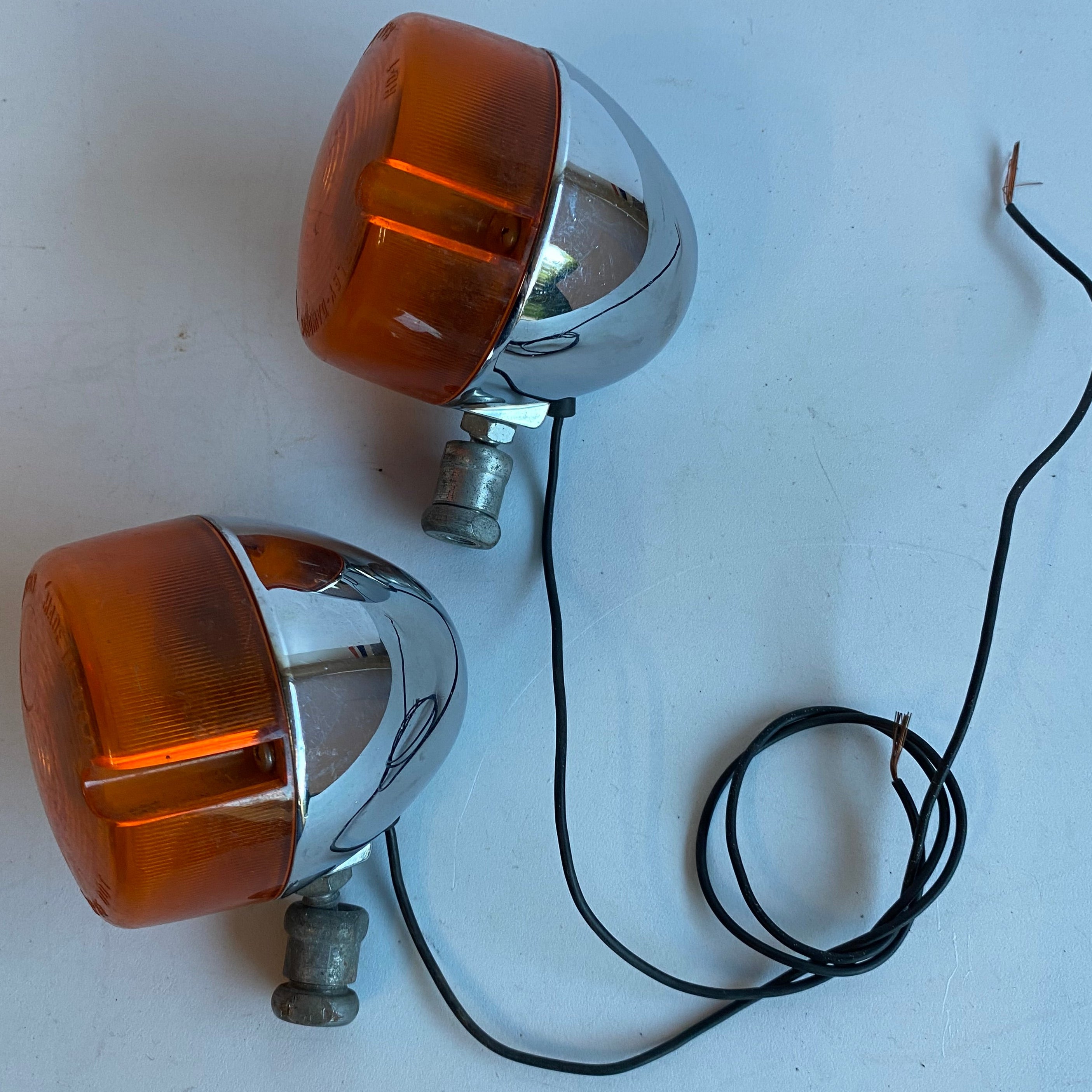 Jeu de clignotants arrière Harley Davidson REF OEM : 68407-86