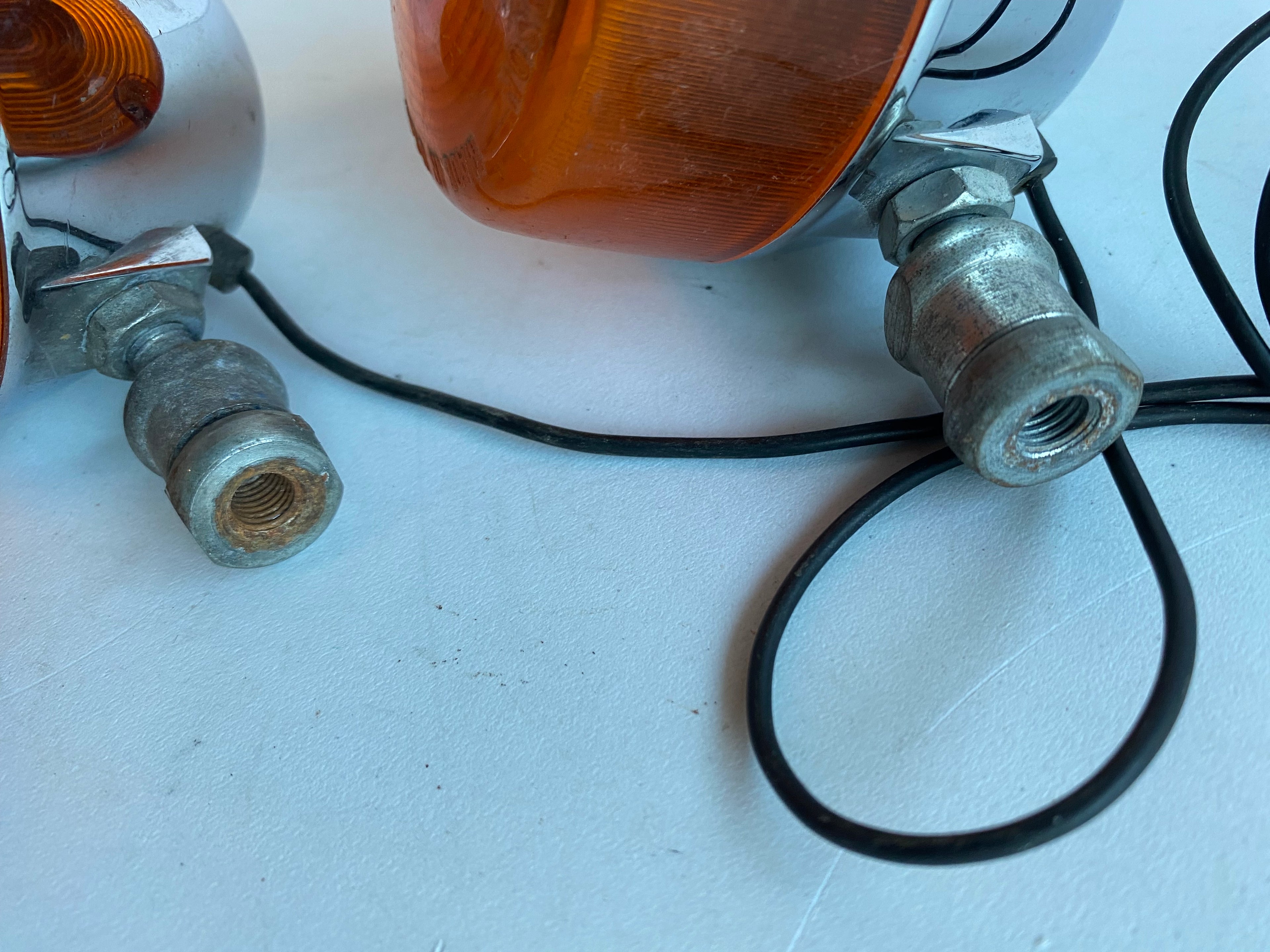 Jeu de clignotants arrière Harley Davidson REF OEM : 68407-86