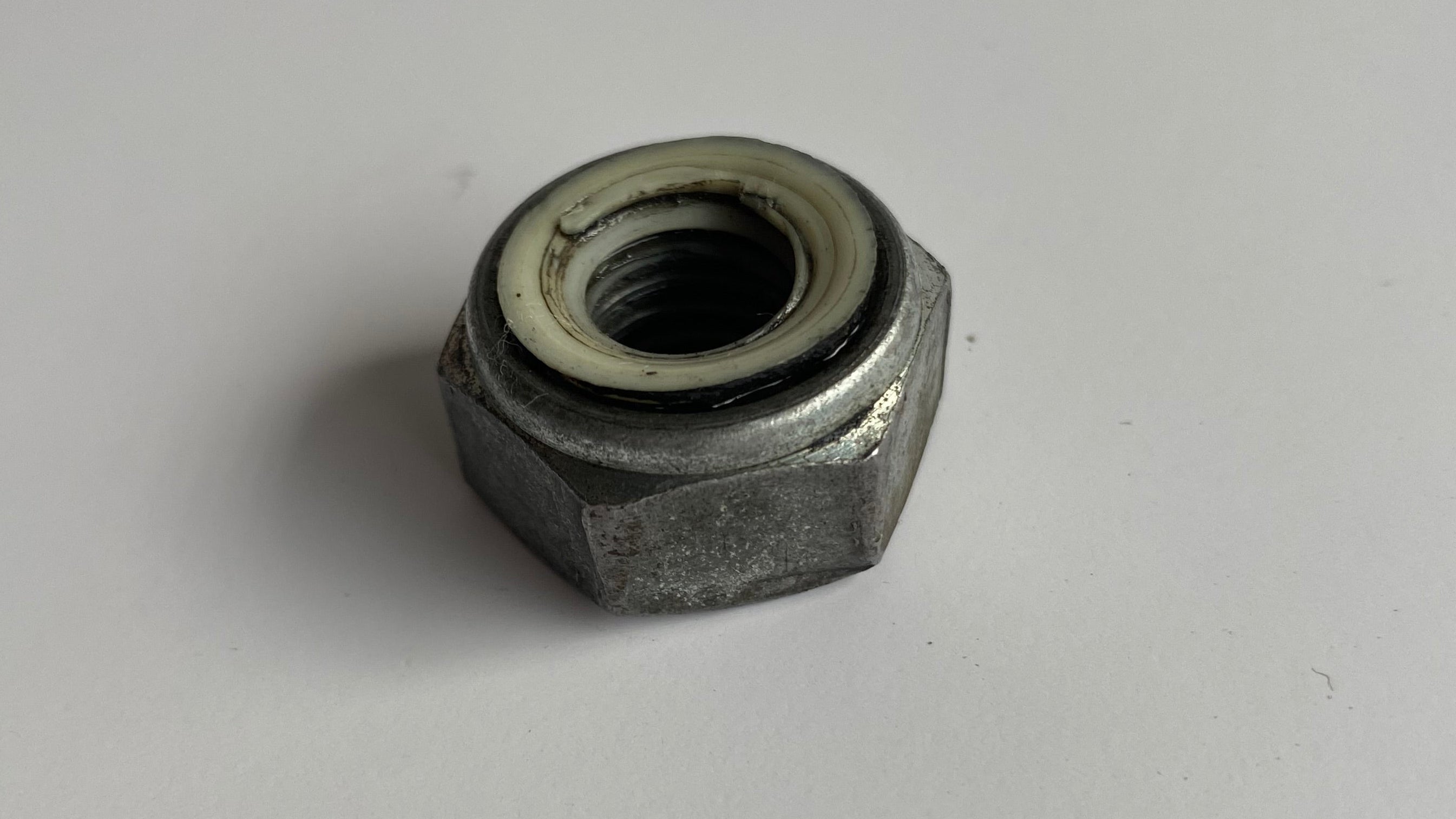 Ecrou tendeur de chaîne primaire Sportster Harley Davidson REF OEM 7804