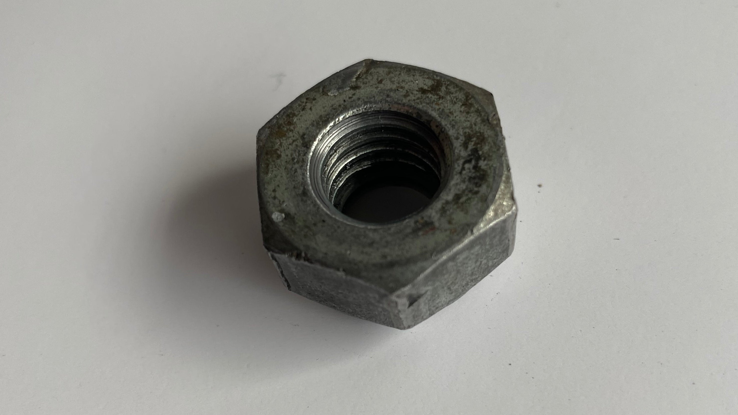 Ecrou tendeur de chaîne primaire Sportster Harley Davidson REF OEM 7804