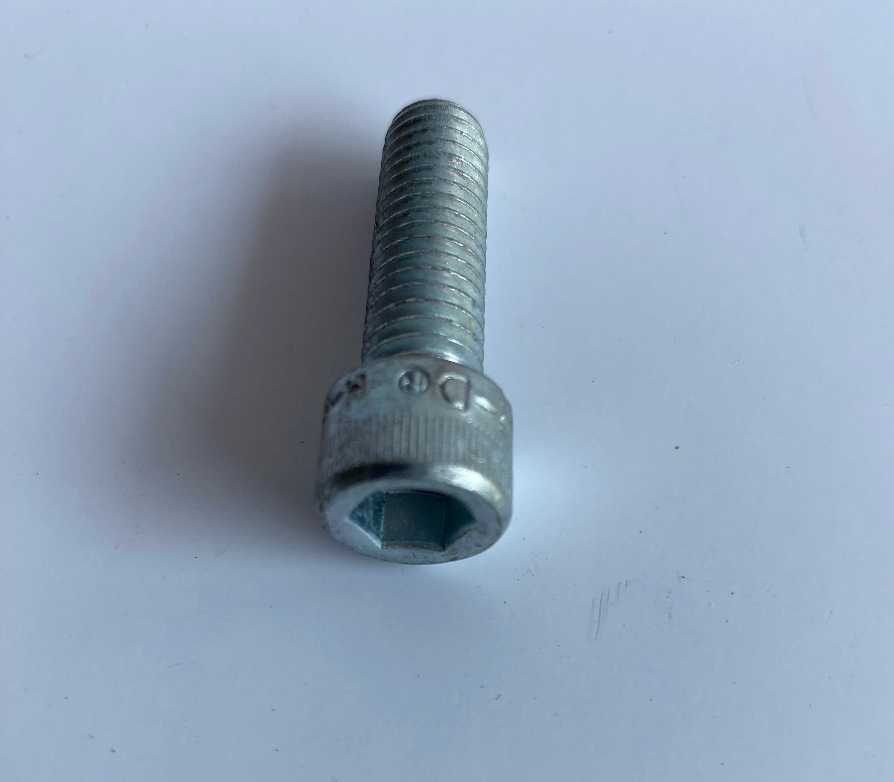 Vis BTR 3/8-16 x 1 1/4 Harley Davidson REF OEM : 4748