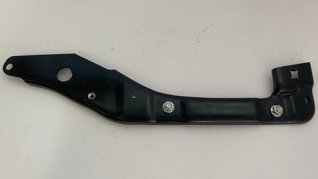 Support de garde boue arrière droit VROD Harley Davidson REF OEM 48483-01A