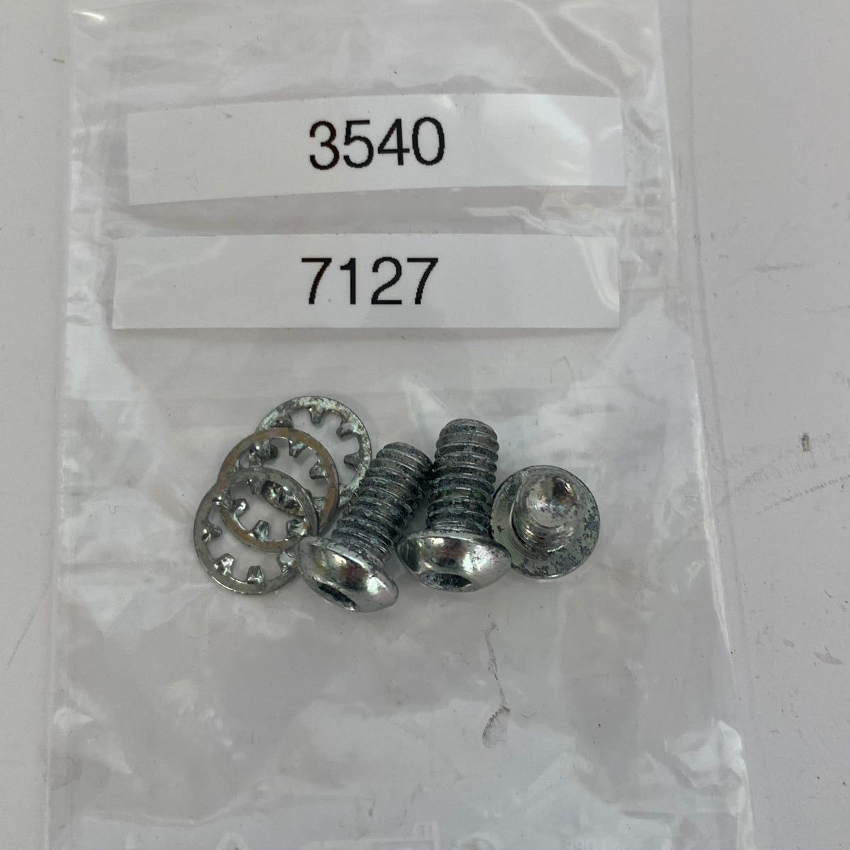 Jeu de 3 vis 5/16-18 x 5/8" + 3 rondelles Harley Davidson REF OEM 3540 & 7127