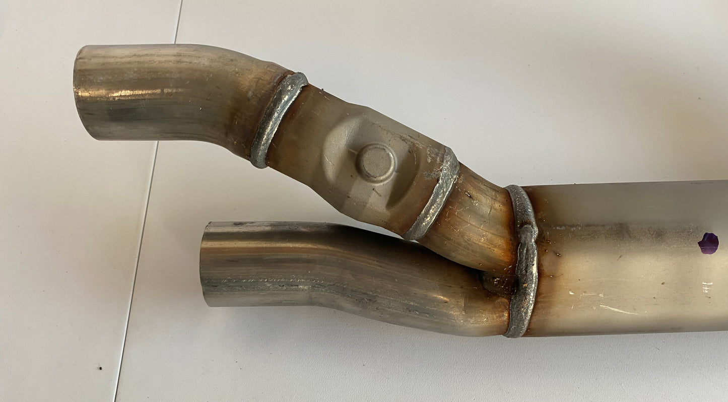 Collecteur d'échappement Dyna Harley Davidson REF OEM 66808-08