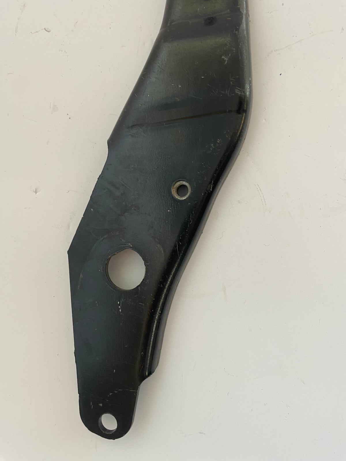 Support de garde boue arrière droit VROD Harley Davidson REF OEM 48483-01A