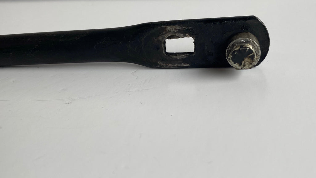 Harley Davidson Sportster Auspuffschalldämpferhalterung REF OEM 65599-80D