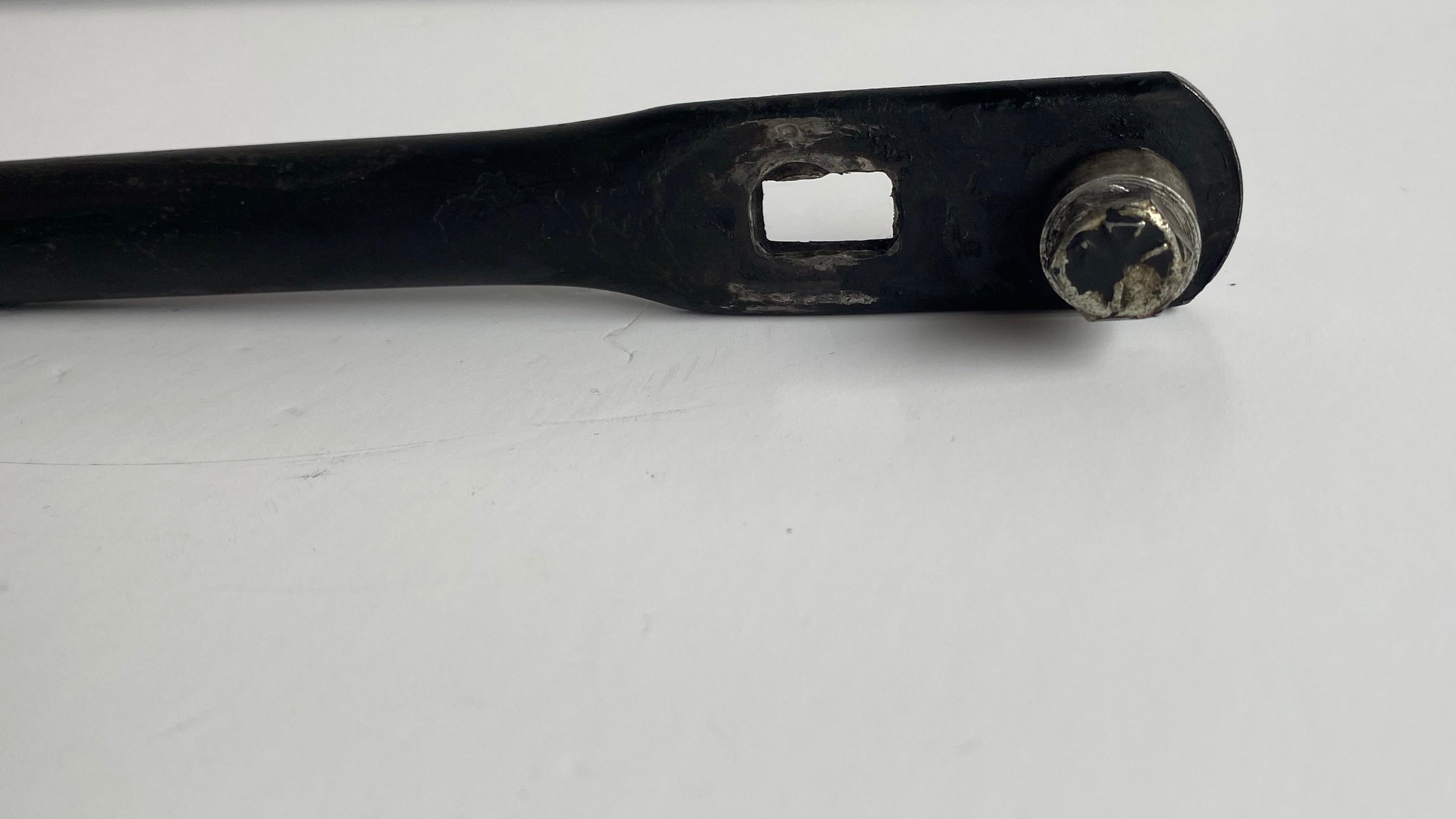 Harley Davidson Sportster Auspuffschalldämpferhalterung REF OEM 65599-80D