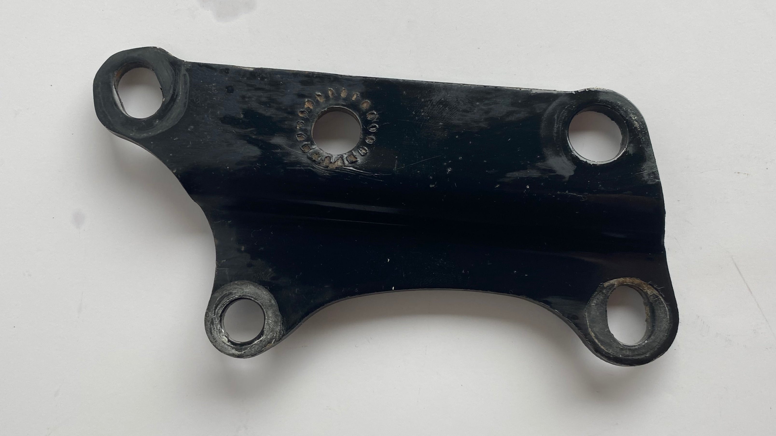 Support moteur avant inférieur gauche Sportster Harley Davidson REF OEM 16212-84