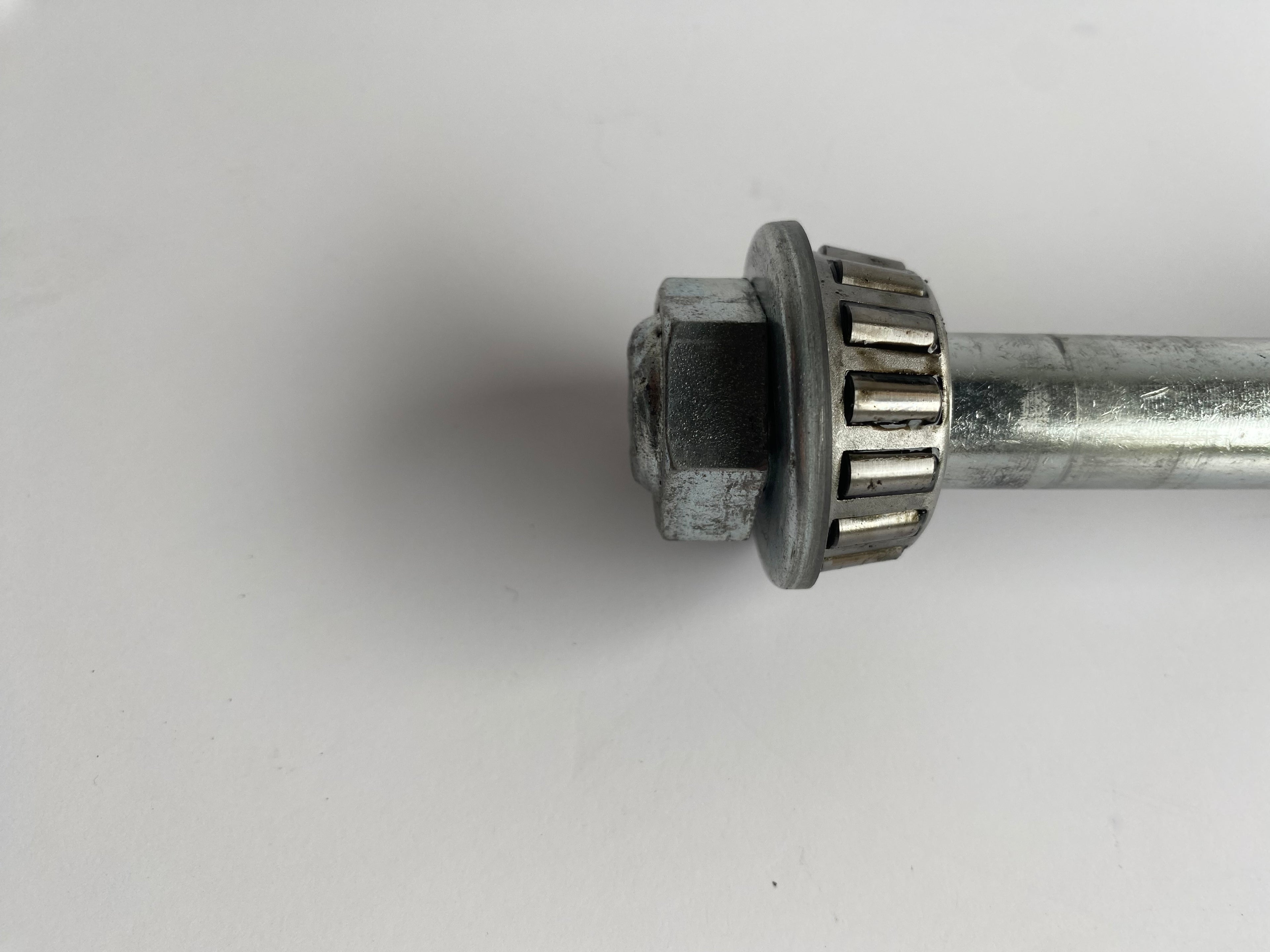 Axe bras oscillant Sportster Harley Davidson REF OEM 41568-81B