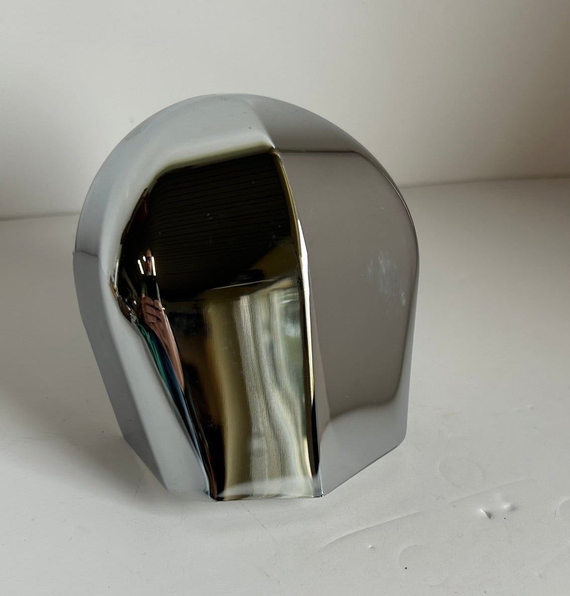 Harley Davidson chrome horn cover REF OEM 61300478A