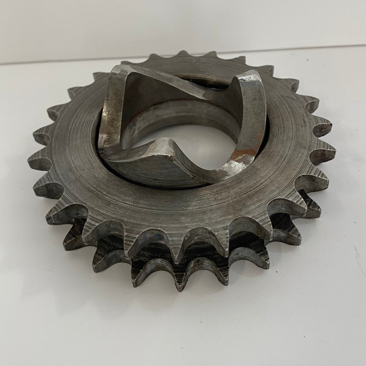 Pignon compensateur 24 dents primaire Shovelhead Harley Davidson REF OEM 40275-70