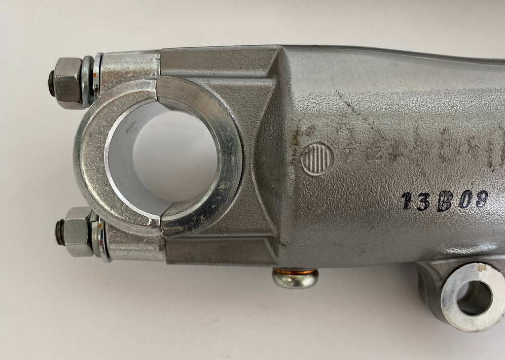 Jeu de fourreaux de fourche Touring Harley Davidson REF OEM 46497-02A / 46537-02A