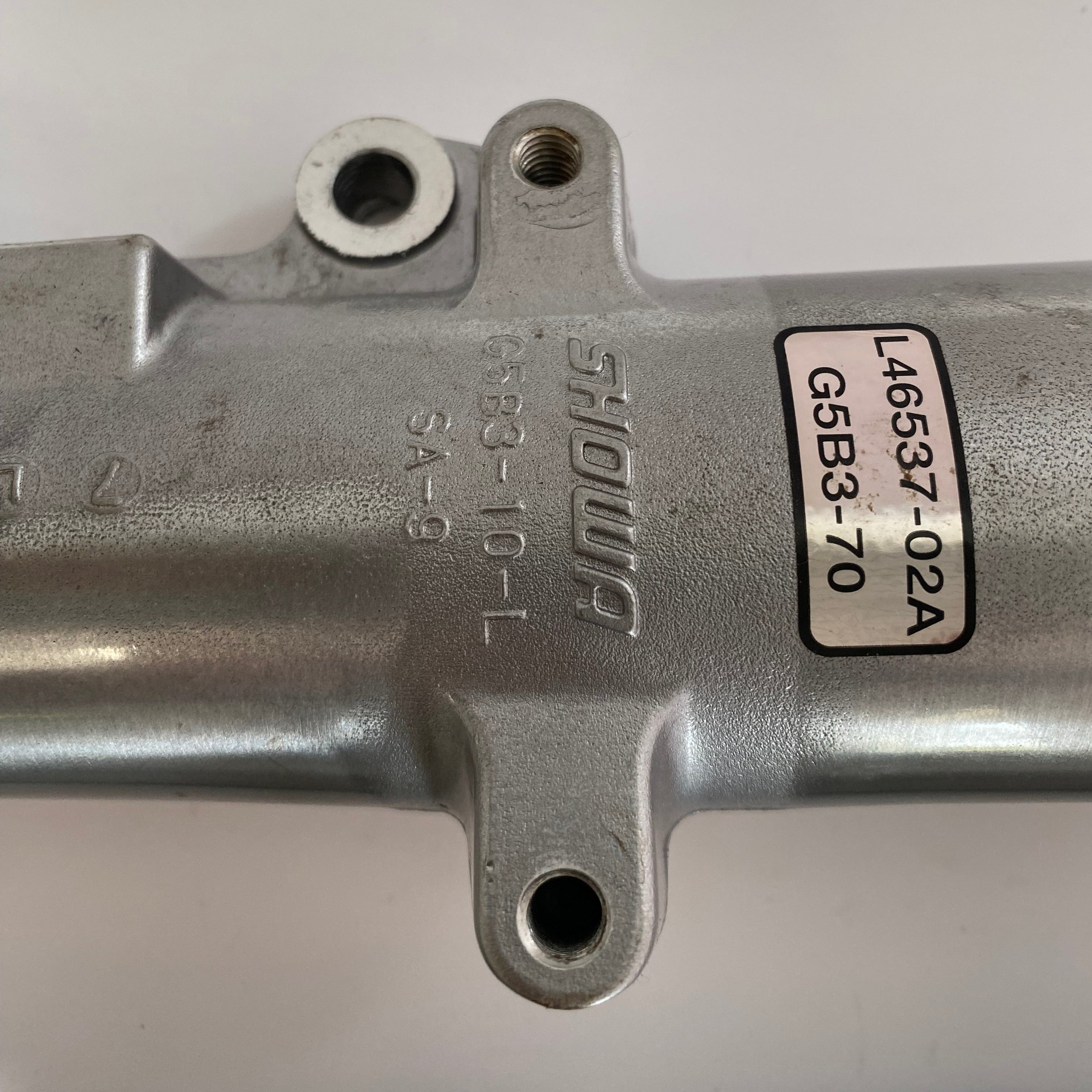 Jeu de fourreaux de fourche Touring Harley Davidson REF OEM 46497-02A / 46537-02A