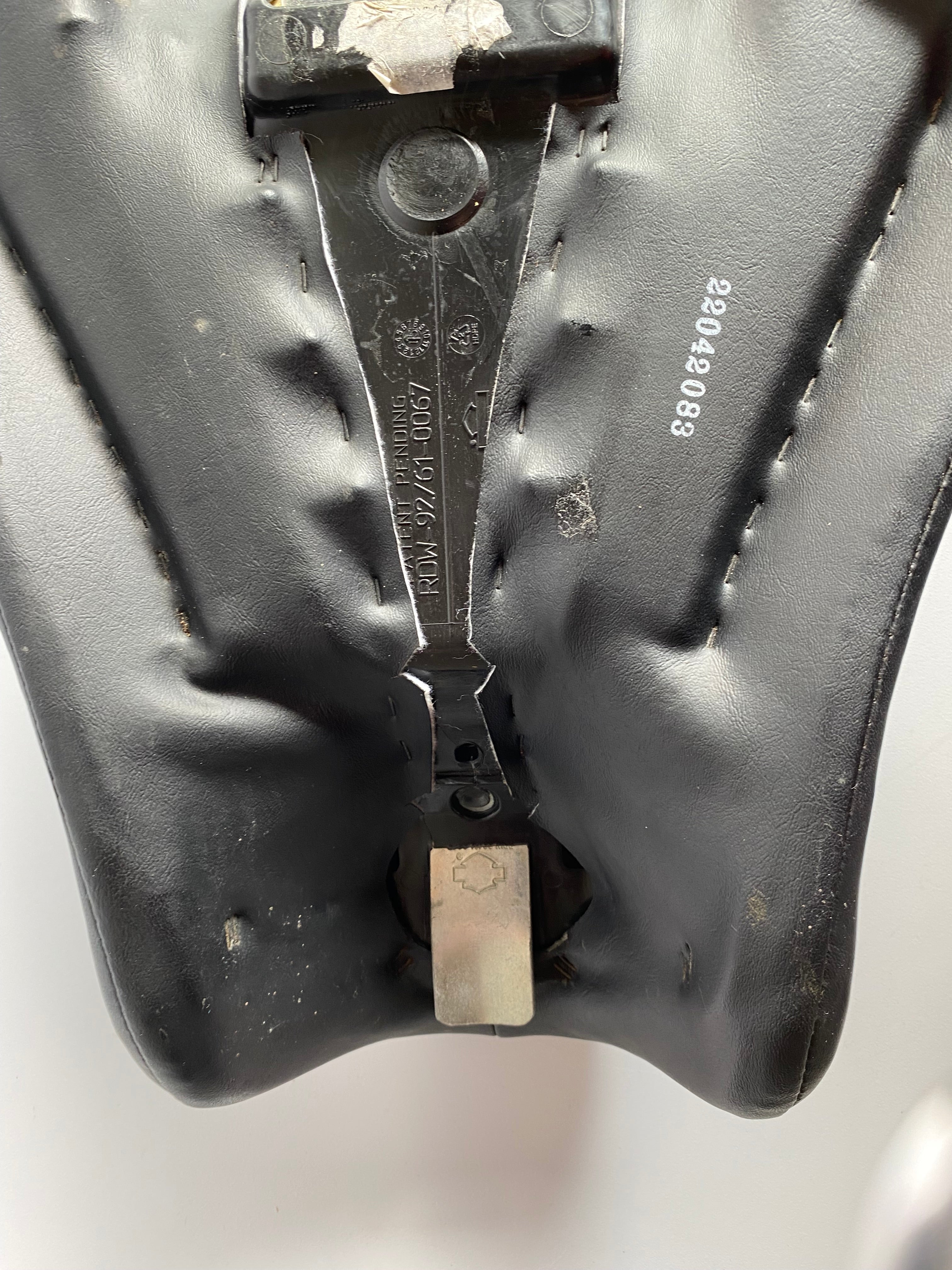 Selle solo Sportster Harley Davidson REF OEM : 51532-07
