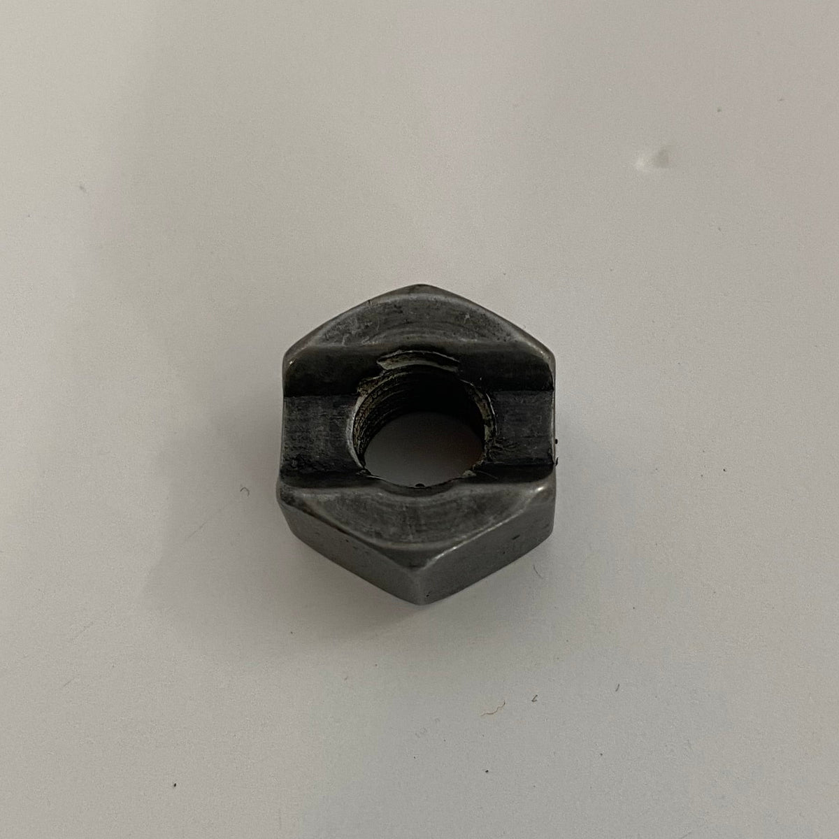 Ecrou de réglage d'embrayage Harley Davidson REF OEM : 37581-47