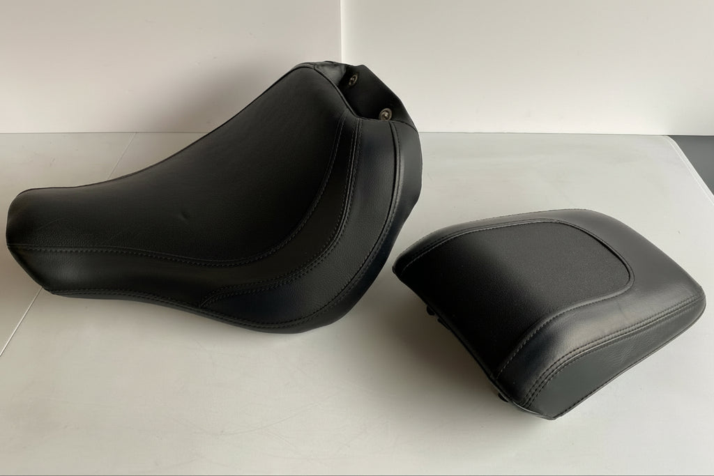 Selle complète Softail Fat Boy M8 Harley Davidson REF OEM 52000333 & 52400160