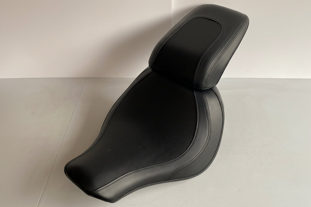 Selle complète Softail Fat Boy M8 Harley Davidson REF OEM 52000333 & 52400160