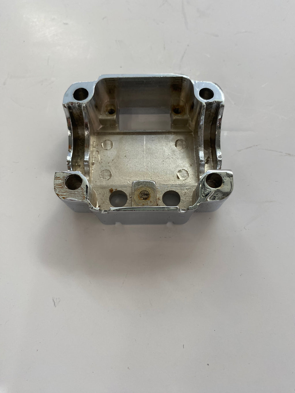 Couvercle de cocotte commutateur chromé Shovelhead Harley Davidson REF WW 21-570