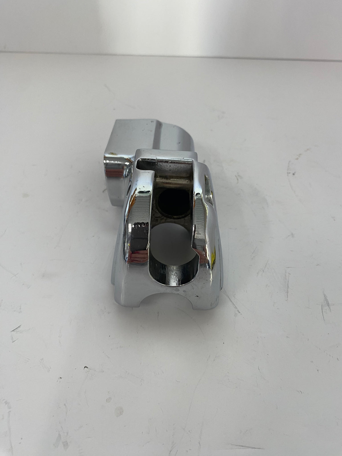 Corps de maitre cylindre de frein avant chromé Shovelhead Harley Davidson REF OEM 45010-73