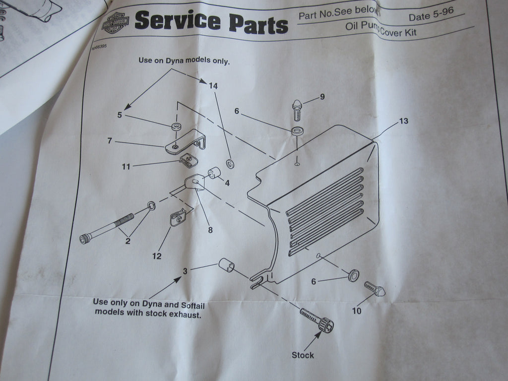 Kit de fixation cache pompe à huile Harley Davidson REF 66093-96 & 66395-92A