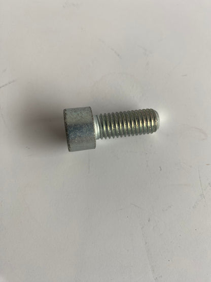 BTR screw engine support Vrod Harley Davidson REF OEM 3701M
