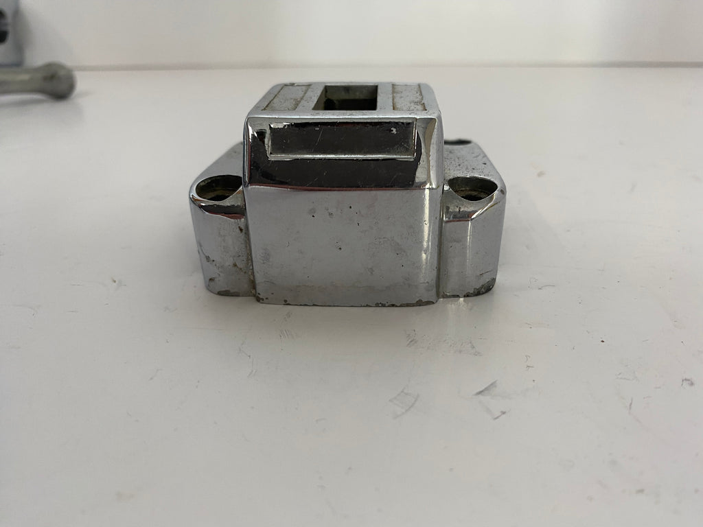 Cocotte de commutateurs chrome Shovelhead Harley Davidson REF OEM 71539-73B